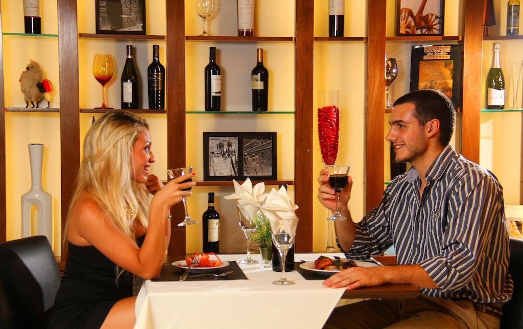 Hotel Bicentenario Suites & Spa San Miguel de Tucumán Eksteriør bilde